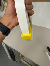 Afbeelding in Gallery-weergave laden, EdgeKlip - The edging roll clip